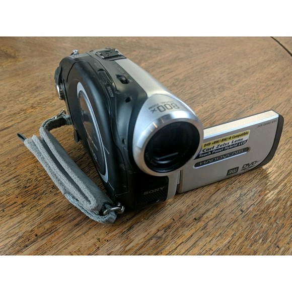 Sony‎ Handycam DCR-DVD92 Camcorder - Tested! No Charger SEE DESCRIPTION - Picture 1 of 16